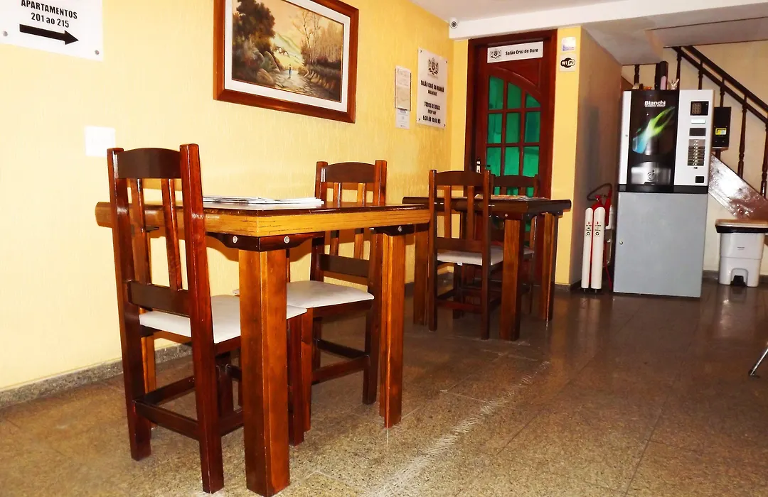 Hotel Cruz De Ouro-1
